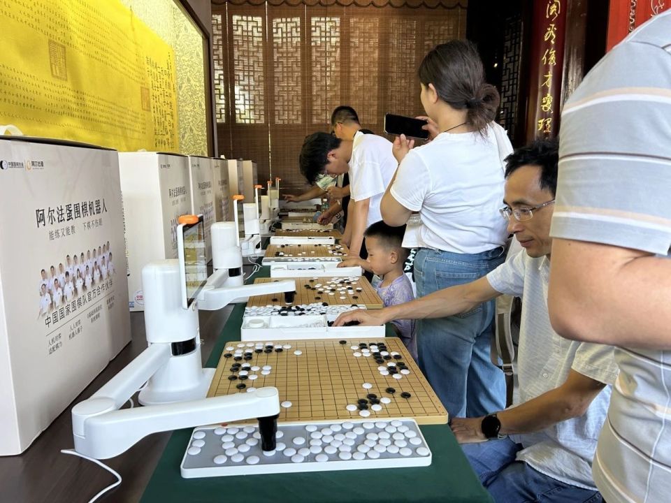 为休宁这座, WxaVn