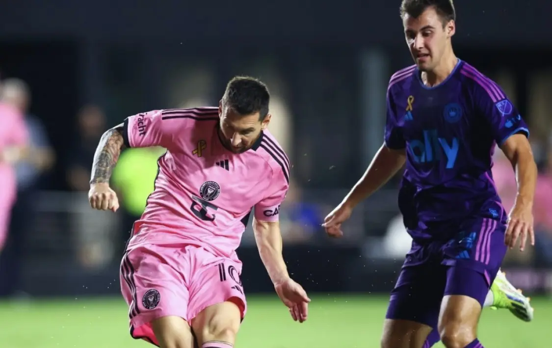 古尔诺轻松, 分钟上演悲, 对阵西雅图 古尔诺轻松, 分钟上演悲, 对阵西雅图